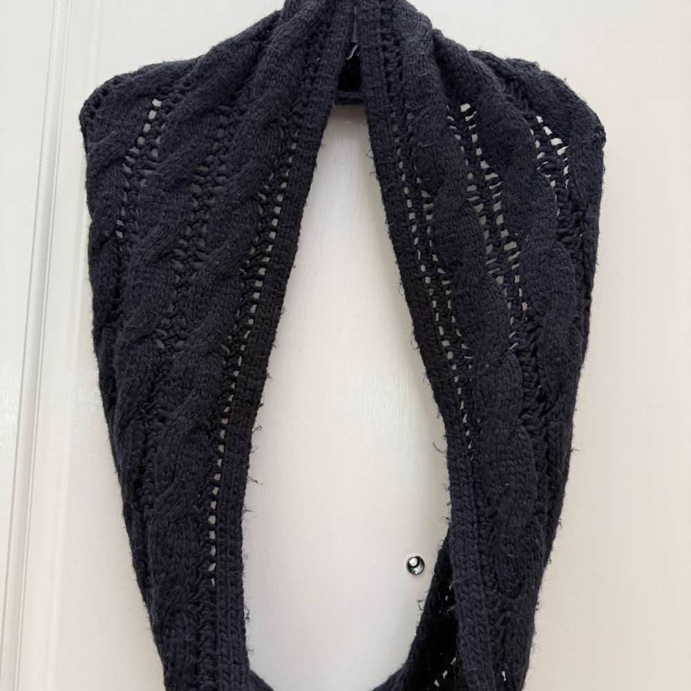 Abercrombie Kids Navy Blue Infinity Scarf